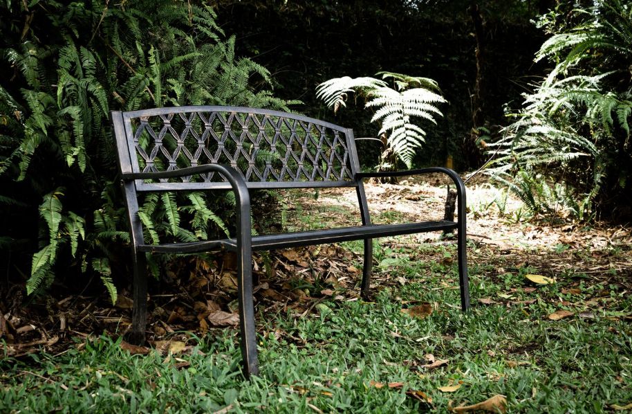How to Make Steel Garden Bench Last Longer