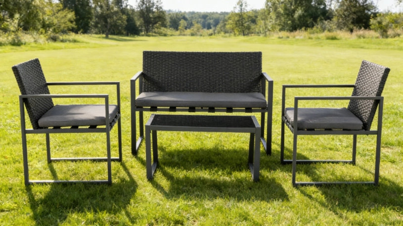 How JoyeLeisure Outdoor Designs Combat Fading and Material Breakdown