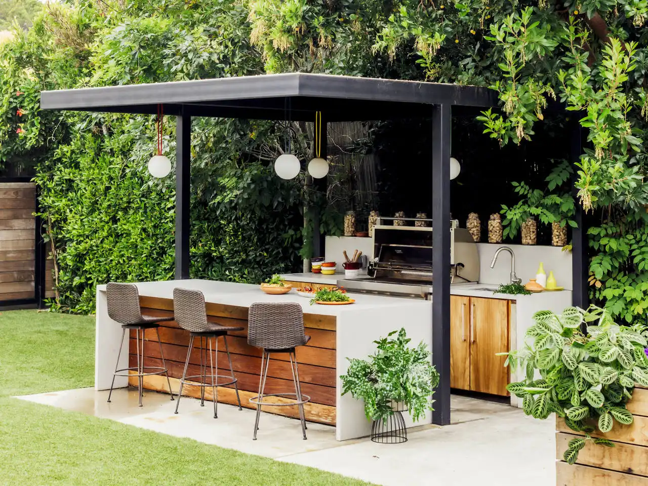 Scenarios Suited to Outdoor Kitchens